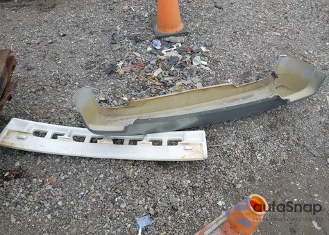 2001 Toyota Camry Le from USA, damaged, VIN JT2BG22K410587070